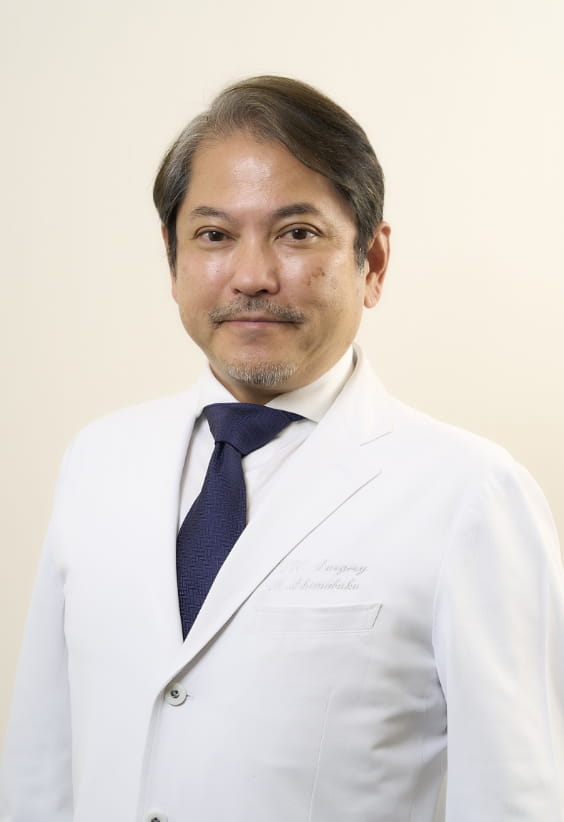 島袋 誠守医師の写真